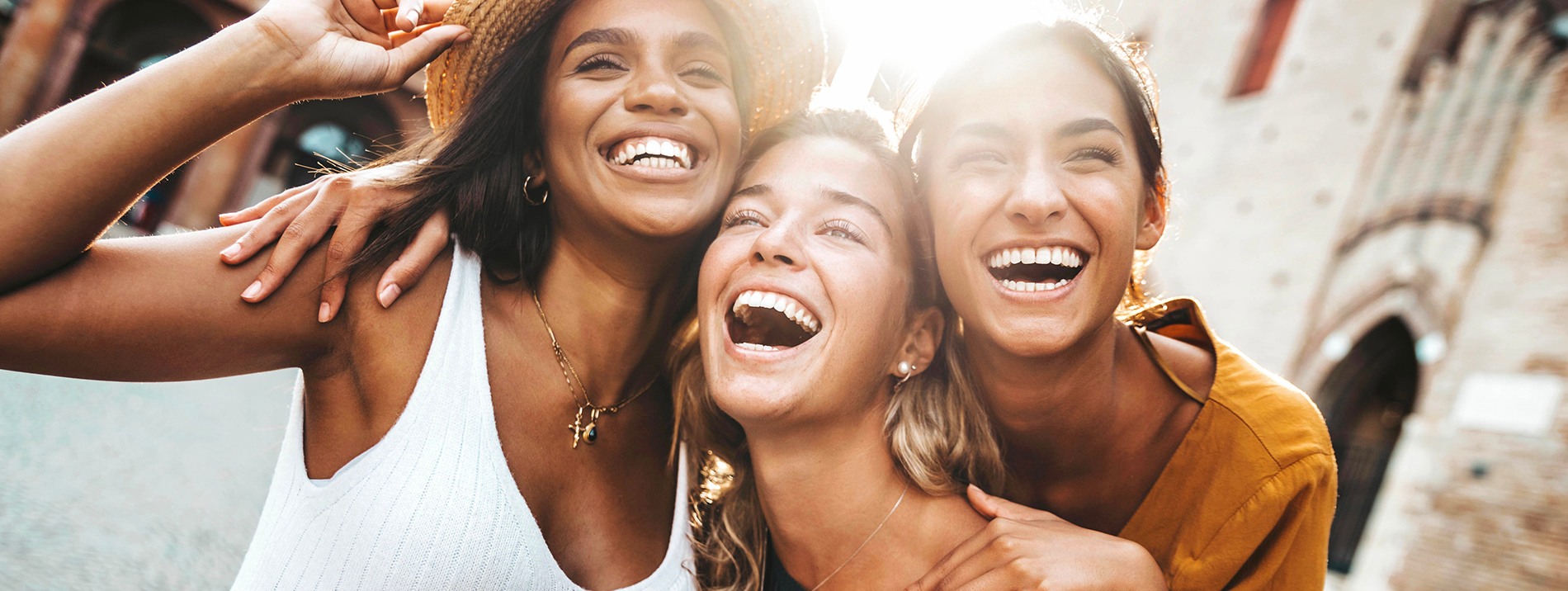 Everything Smiles | Veneers, Laser Dentistry and Dental Cleanings