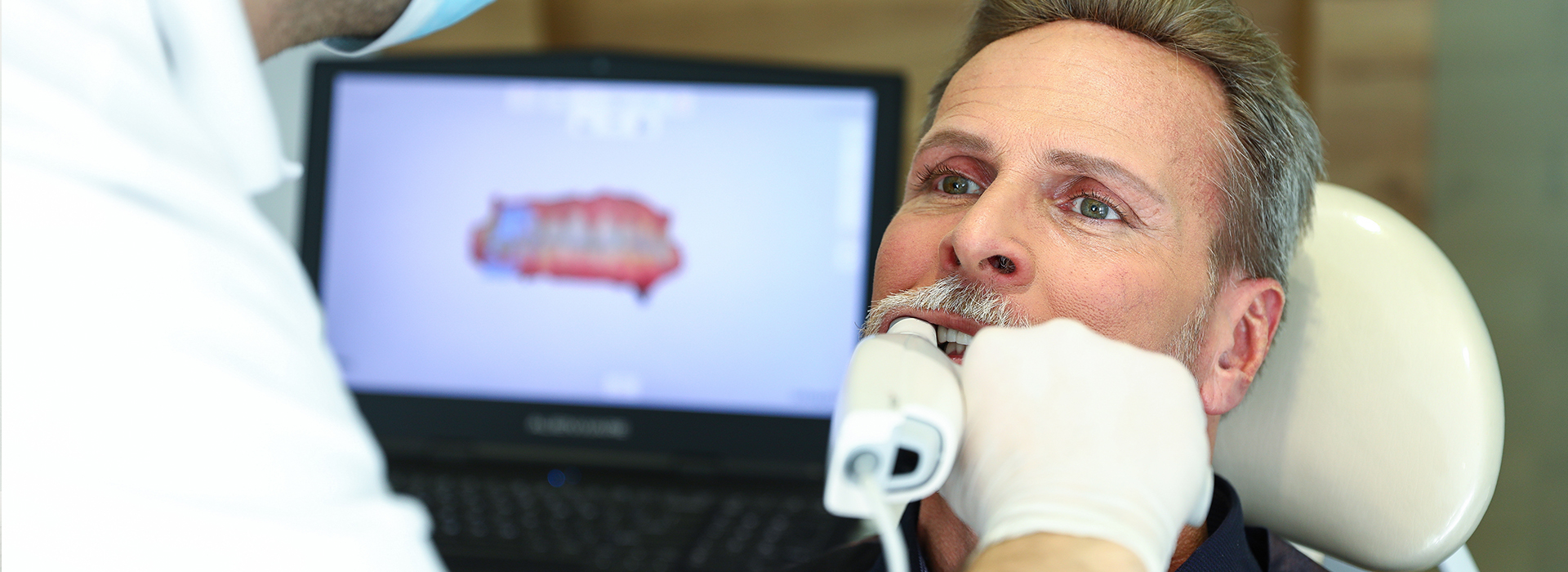 Everything Smiles | Dermal Fillers, Periodontal Treatment and Intraoral Camera